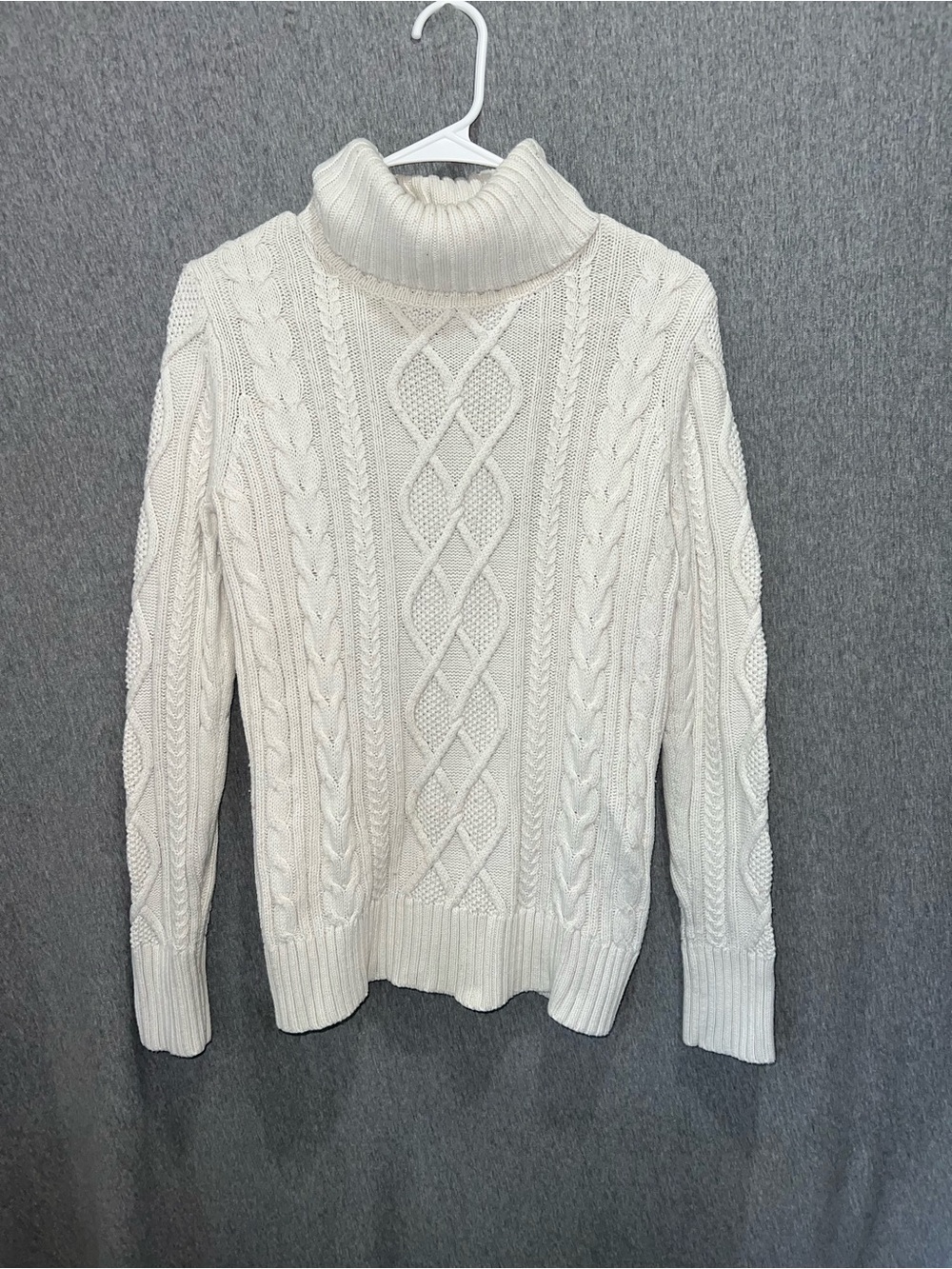 Eddie Bauer Cream Cable-Knit Turtleneck Sweater